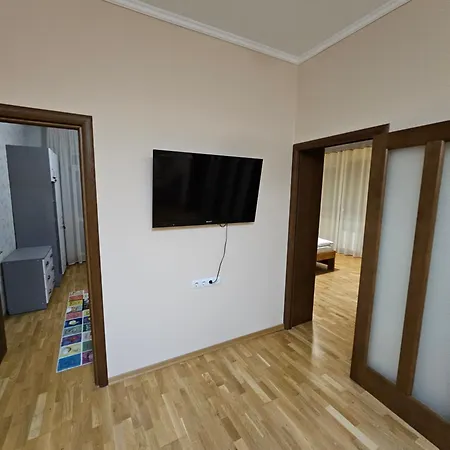 надзвичайно зручна простора Apartament Użhorod